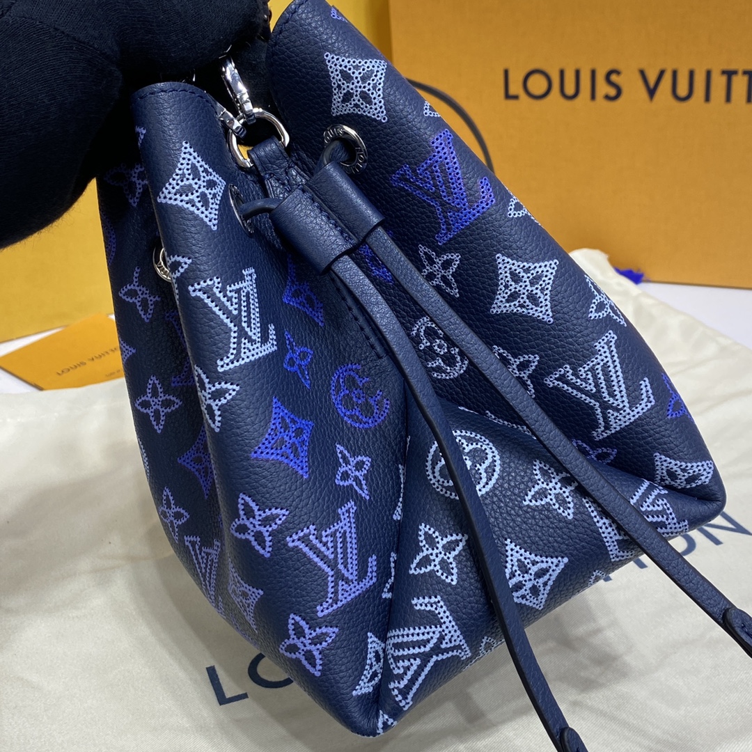 Louis Vuitton BELLA Mahina Leather Handbag M59552 Navy Blue